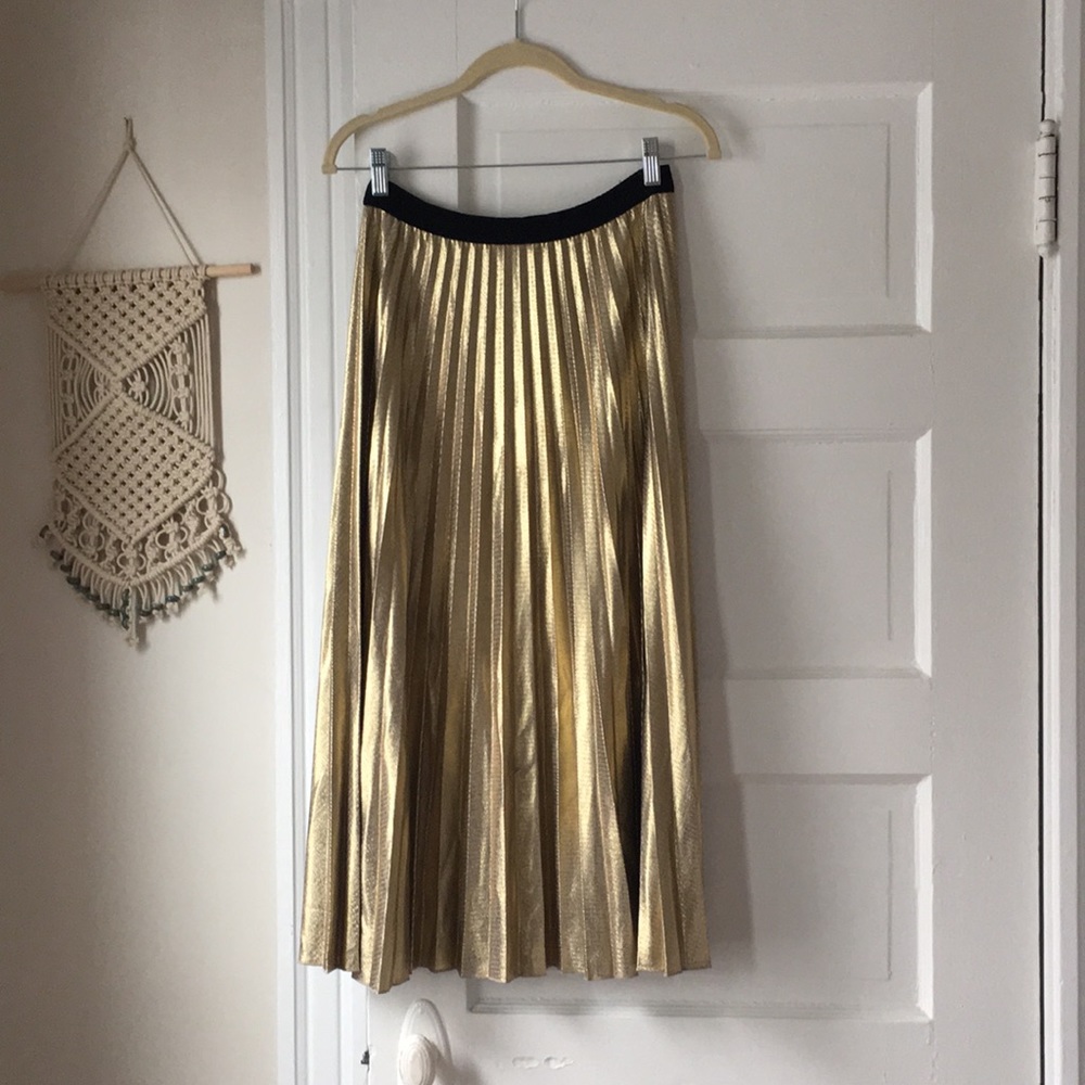 Gold Accordion Pleat Maxi Skirt
